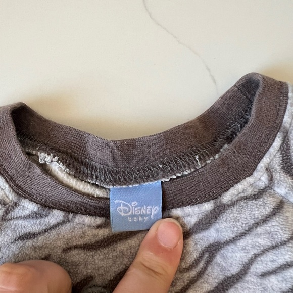 Disney Baby Tigger Gray and Brown Long Sleeve Sweater Top 6-12M - Picture 2 of 6